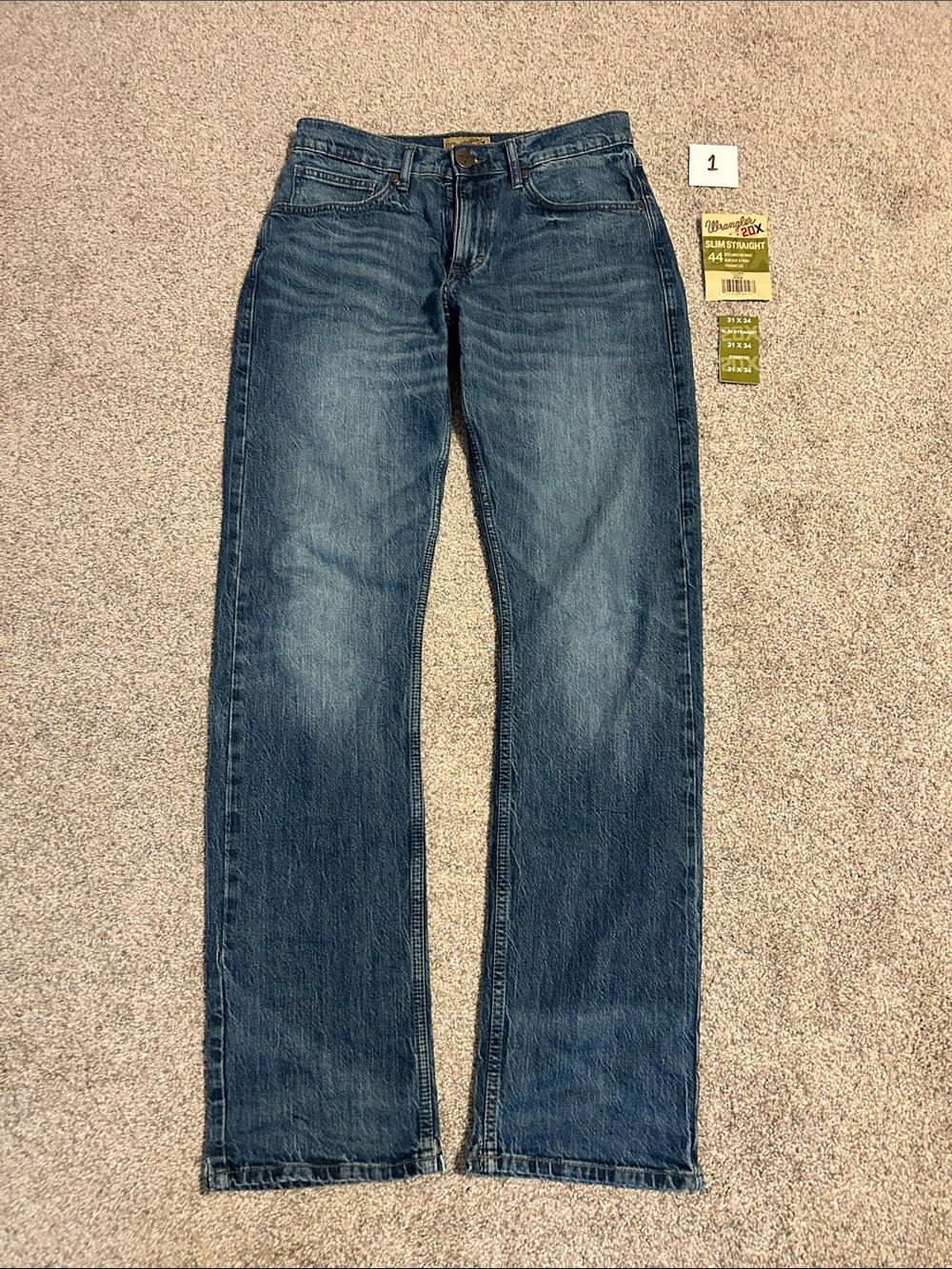 Men’s Wrangler 20X Style 44 Slim Straight Jeans Size 31x34 New With Tags - Picture 1 of 6
